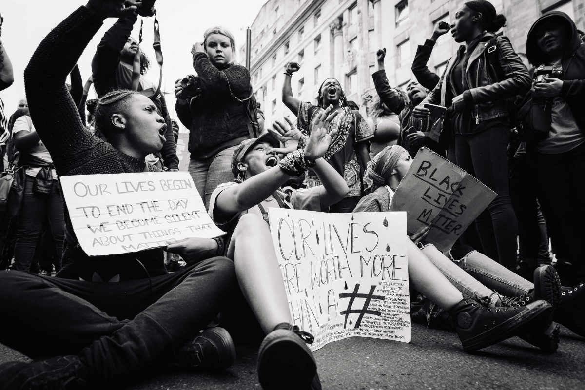 Photo by Vincentchapters