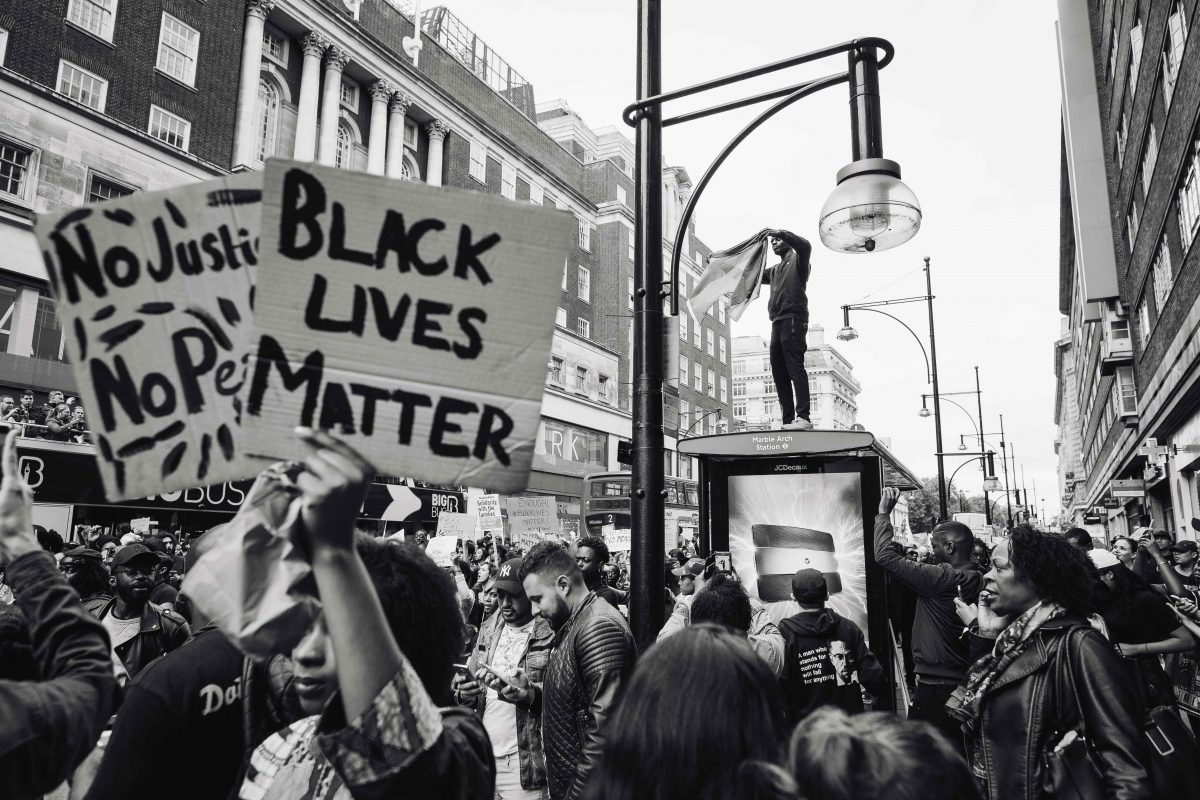 Photo by Vincentchapters