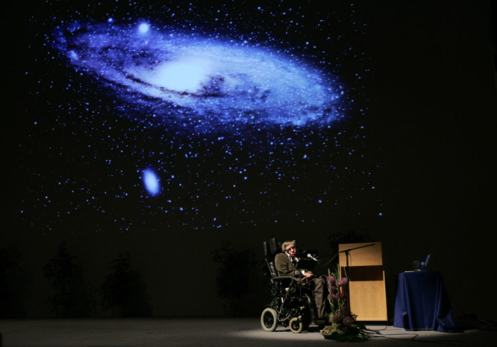 British physicist Stephen Hawking delivers a lecture on "The Origin of the Universe" at the Heysel conference hall in Brussels May 20, 2007. Photo by Francois Lenoir/REUTERS 