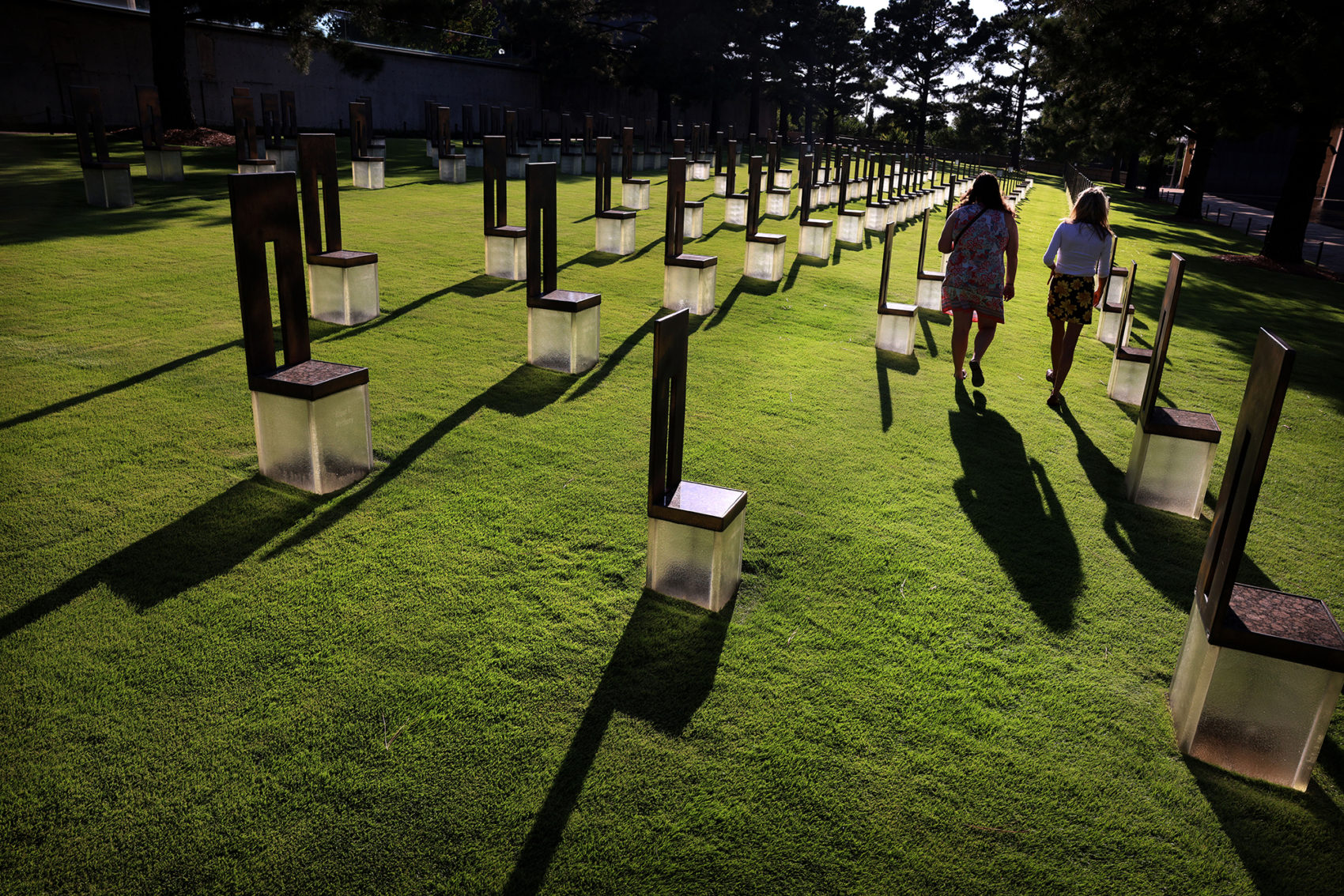 A Mothers Loss After The Oklahoma City Bombing Is Seared In A Photo We Cant Forget