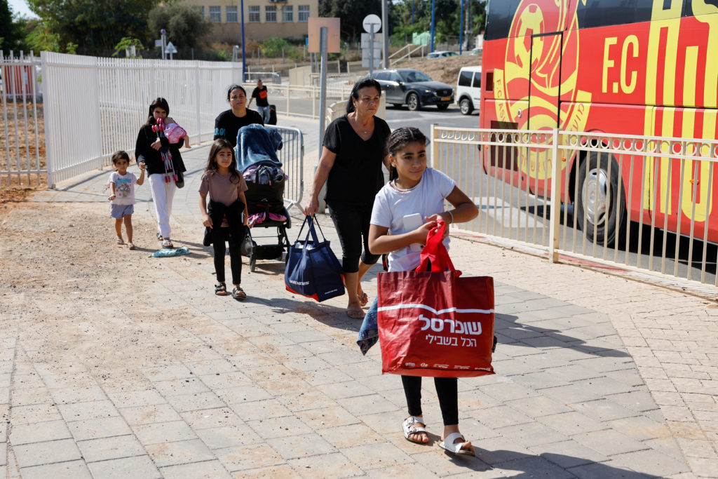Israelis evacuated from Sderot