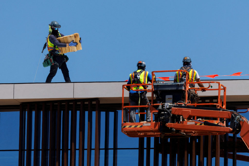 U.S. employers add 206,000 jobs in June, sign of economic stability despite interest rates