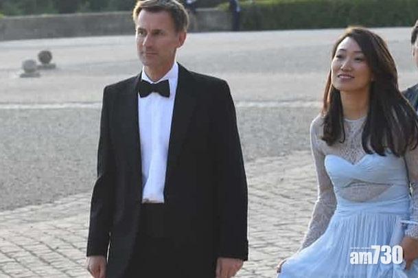 拉關係失敗 首訪中國英外相開場稱華妻 我太太是日本人 有片 Am730