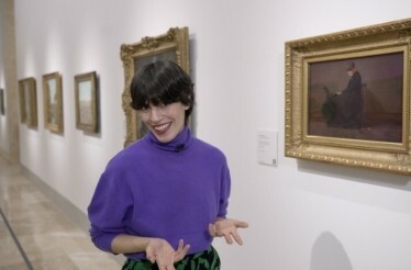 Valeria Palmeiro, better known as Coco Dávez, is an artist who develops her career in different fields.