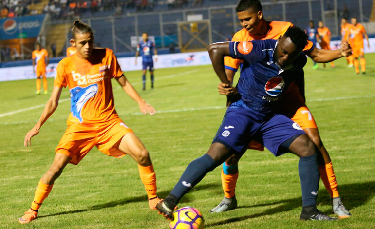 Motagua Y La Upnfm Empataron Con Clara Incidencia Del Arbitraje Radiohouse