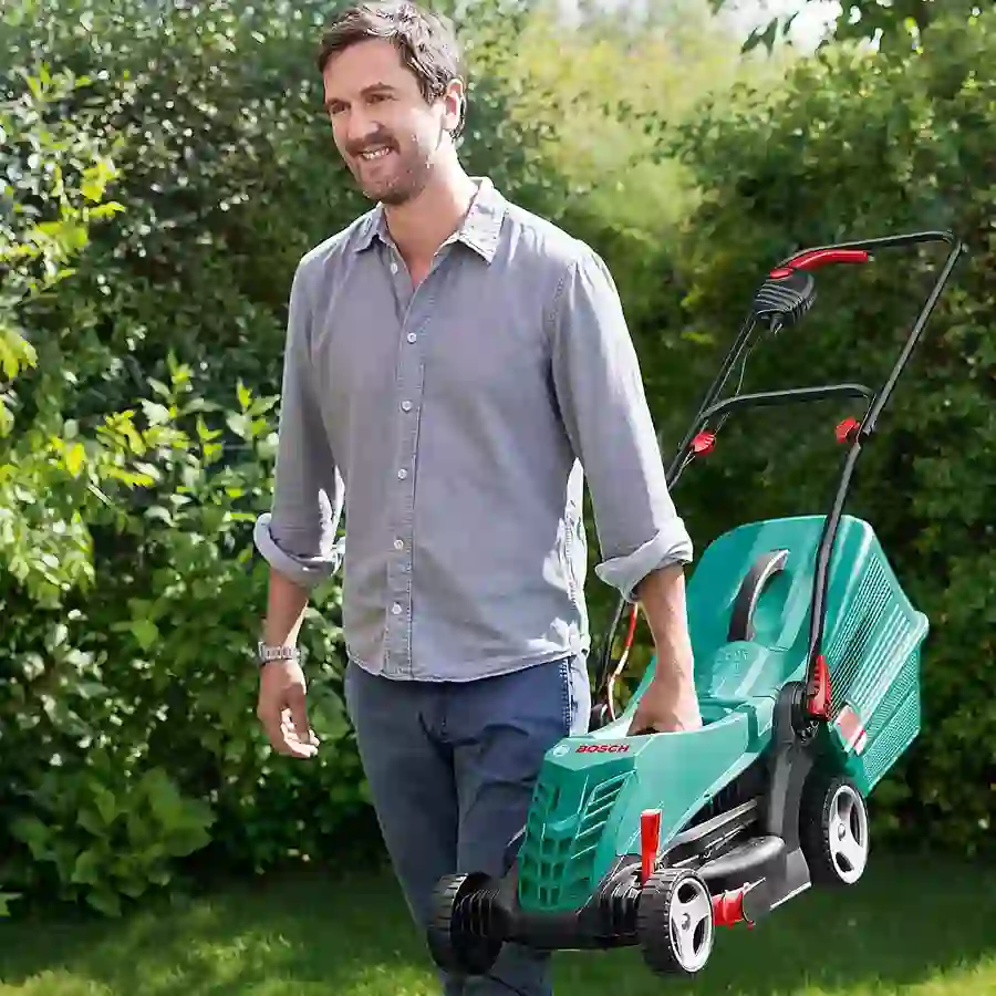 Bosch Rotak 34R Electric Lawnmower easy to cary