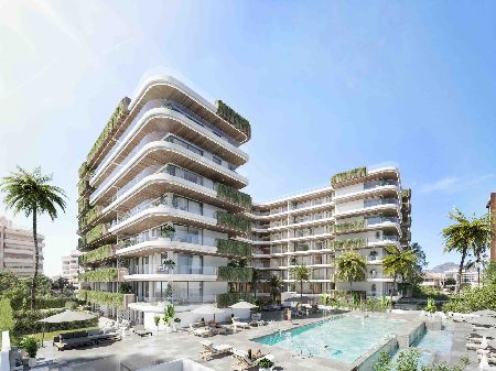 Extraordinary residential complex, 116 splendid apartments at 100 m from the sea, Fuengirola