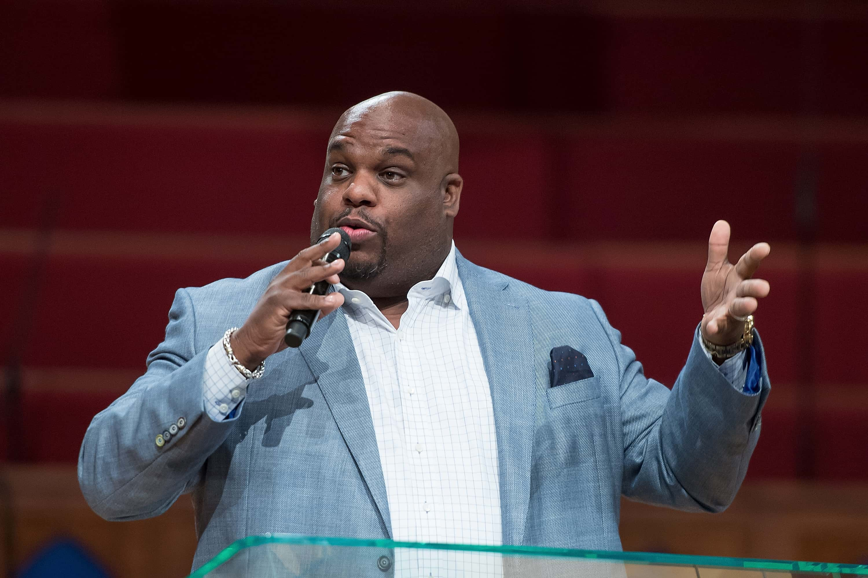 Woman Involved in Pastor John Gray's 'Emotional Affair' Is Speaking Out