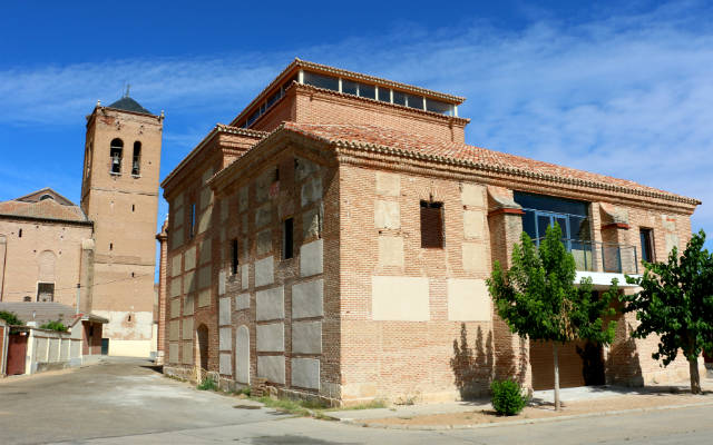 Exterior de la Iglesia de la Orden Tercera de La Seca rehabilitada por Javier Sanz – Imagen de Destino Castilla y León
