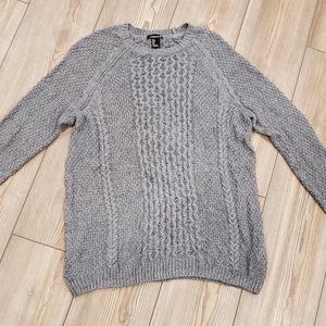 Forever 21 Gray Crew Cable Knit Sweater Size Large