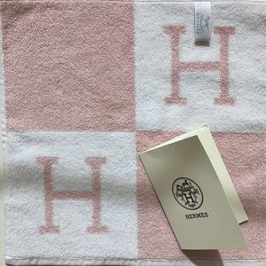 hermes hand towel