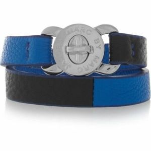 MARC JACOBS 'Turnlock Katie' Leather Wrap Bracelet