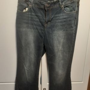 Bootcut Mid Rise Jeans