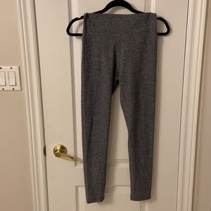 Aritzia TNA Atmosphere Legging in Grey Size medium