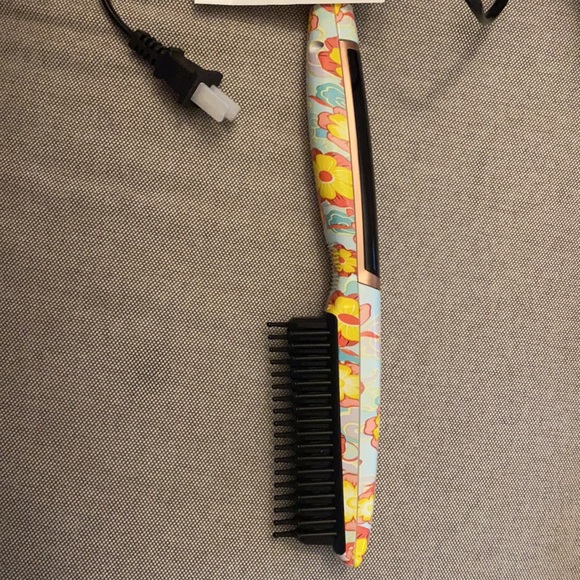 Calista Hair Calista Triangl Heated Detailer Brush Pro Poshmark