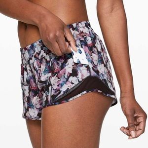 Lululemon Hotty Hot Short