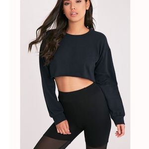 Cropped black sweatshirt