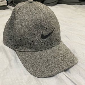 Nike Classic Dri Fit 99 Grey Cap - One Size