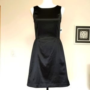 GAP Sleeveless Black Dress