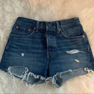 Levi’s high waisted 501 shorts