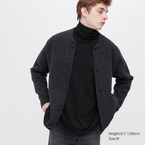 Uniqlo Mens Turtleneck - Black (Large)