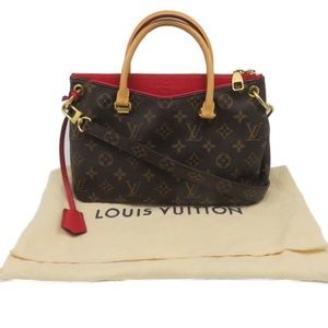 ADORABLE RARE LOUIS VUITTON PALLAS BB