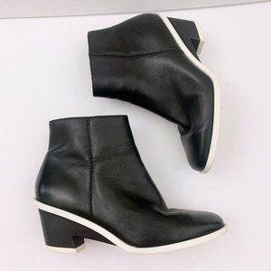 Camper Brooke Monochrome Ankle Boots