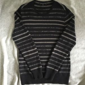 John Varvatos Men’s Crewneck Sweater, size M.