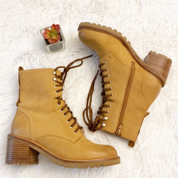 NEW Seychelles x Zappos x Anthropologie | Irresistible Tan Combat boot women’s - Picture 7 of 9