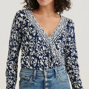 NWT Lucky Brand top Size M