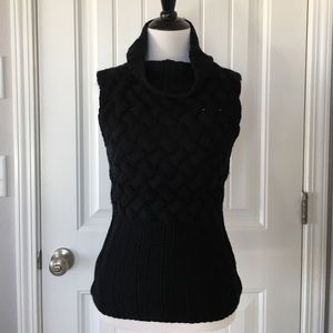 New! Knitted top