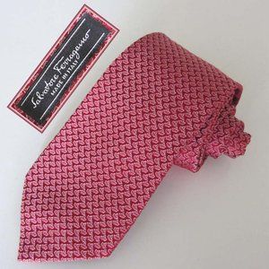 FERRAGAMO red geometric ships print tie 100% silk