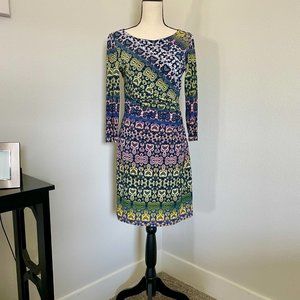 Figure flattering Muse dress