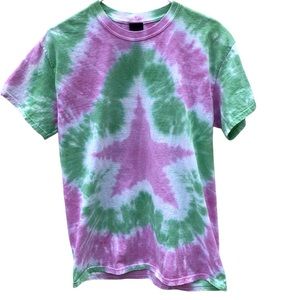 Day by Daydreamer Womens small short sleeve tiedye pink and green star tee