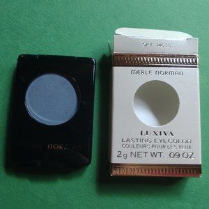 Merle Norman  Luxiva "Sky" Lasting Eye color .09oz. 2 gr Net Wt. New