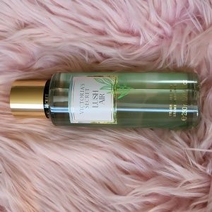 Brand New VICTORIA'S SECRET FRAGRANCE BODY MIST