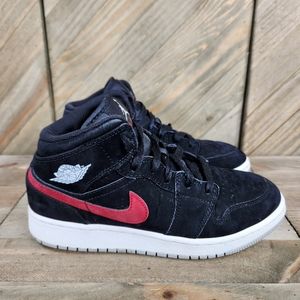 Nike Air Jordan 1 Mid Retro Kids Athletic Shoes Size 5Y Black Suede 554725-065