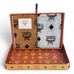 MCM New w/ Box Towels