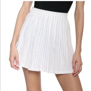 LIONESS White & Black Pin Stripe Pleated High Rise Mini Skirt