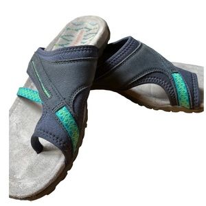 Merrell Women’s Terran Slides