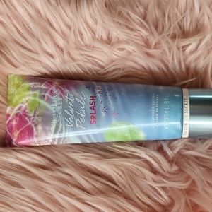 New Listing!! Brand New Victoria's Secret Fragrance Lotion