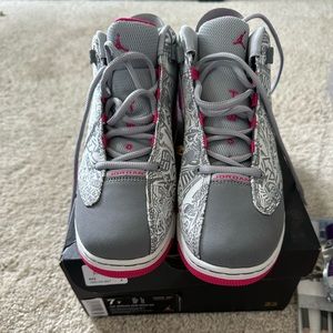 dub zero pink and grey Jordan’s