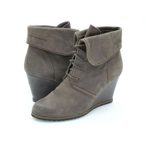 Tesori Ankle Boots Womens 7 Taupe Brown Leather Fold Over Wedge Heel Booties