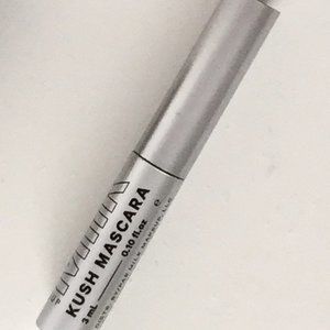 Milk Kush Volumizing Mascara