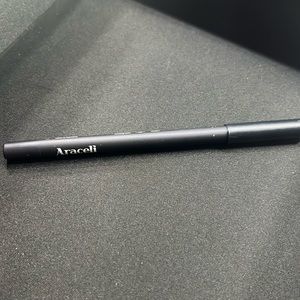 Araceli Ojos gel pencil eyeliner- Navy