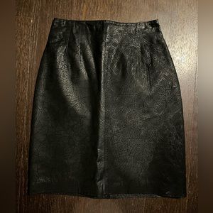 Vintage Designer Leather/ Snake Skin Print Black Midi Skirt Size 4