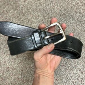 Fossil leather belt