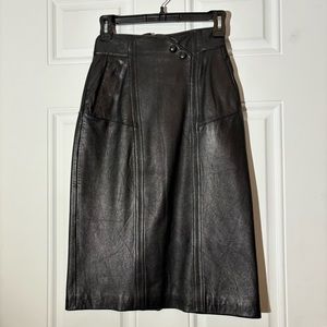 Vintage Pelle Cuir Black 100% Leather Pencil Skirt, Size 6