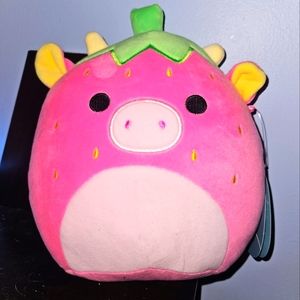 NWT Squishmallows Cleary the Strawberry 🍓 Cow 🐄 8"