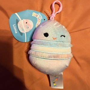 NWT 3.5” Lizma the Macaroon Squishmallow Clip cotten candy colors!